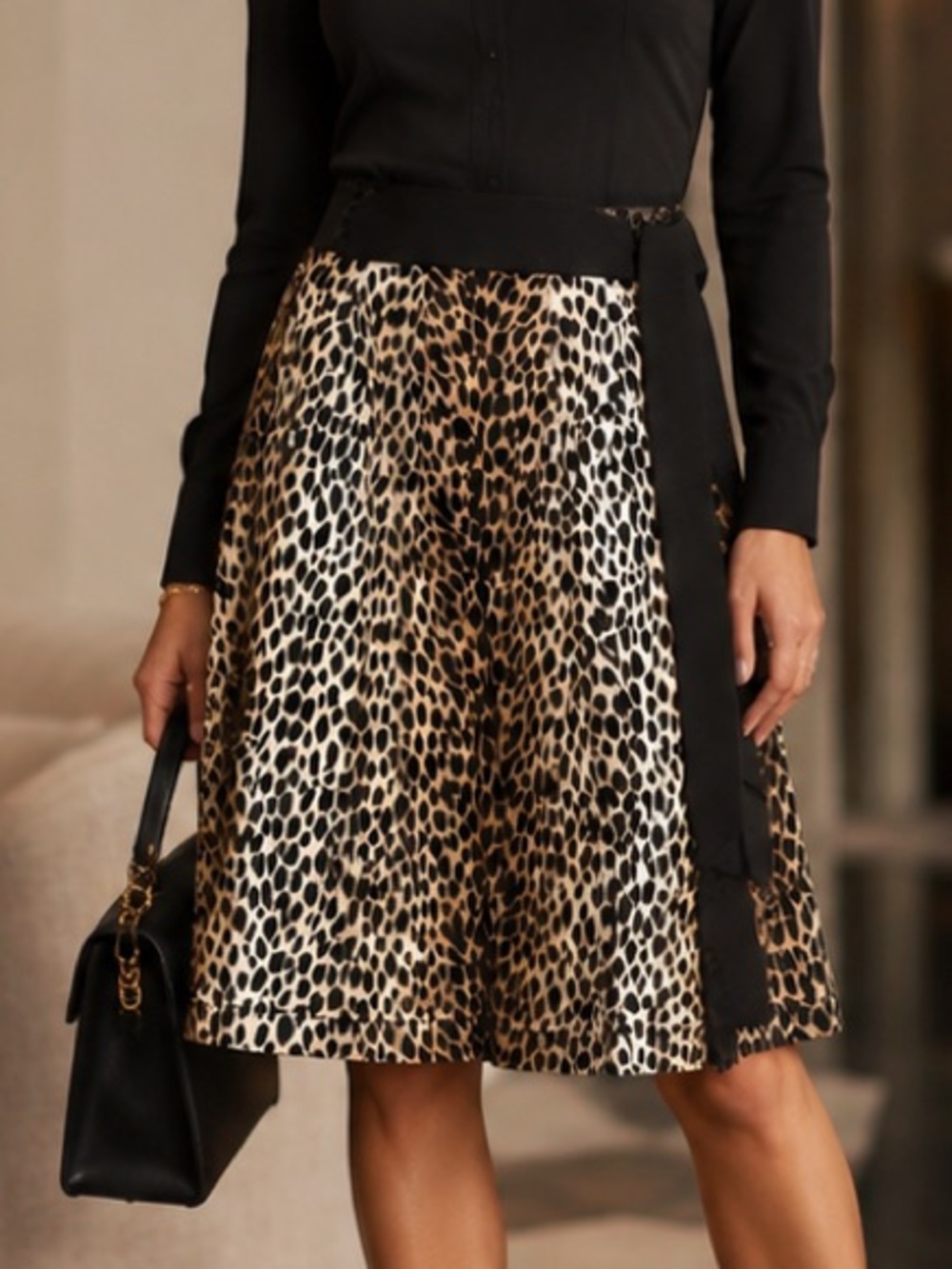 White House Black Market Leopard Print Mini Skirt with Ribbon Belt Size 8